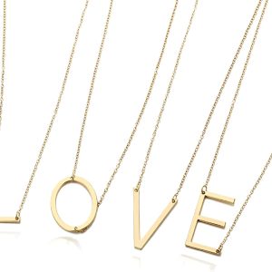 ⁦Initial Necklace - Stylish English Letter Pendant for Valentine's Day Gifts, Trendy Jewelry for Women and Girls, Perfect for Fashion Lovers, Special Occasions, and Romantic Surprises⁩ - الصورة ⁦3⁩