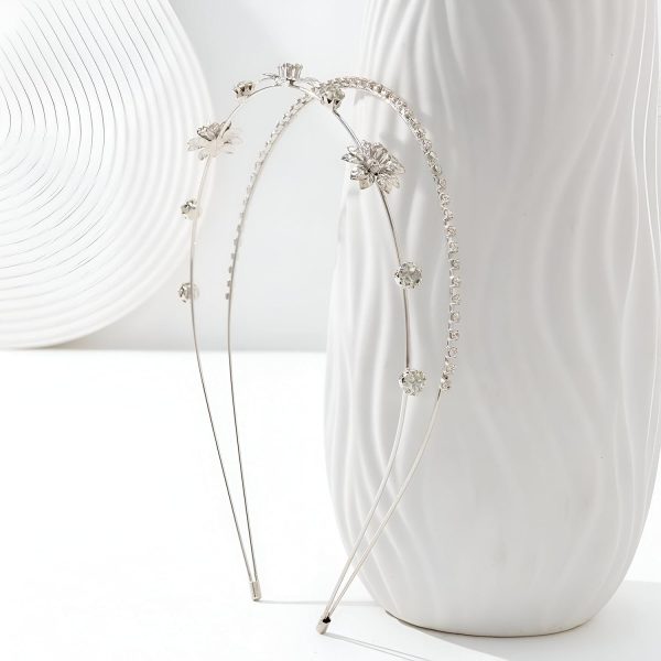 Metal Hairbands - Silver and Gold Multi-Layered Thin Headbands, Elegant and Fashionable Hair Accessories for Women and Girls, Suitable for Party, Office, or Casual Looks (Model No.4, 1PCS)