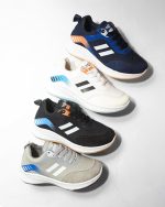 ⁦Women's Sportive Knit Sneakers – Stylish Printed Design (Navy Blue, 40)⁩ - الصورة ⁦5⁩