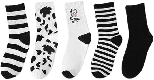 طقم جوارب قطنية محبوكة بنمط جديد للنساء، جوارب طويلة بنمط بقرة بلون ابيض واسود (عبوة من 4 قطع)