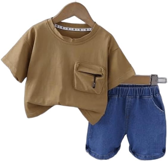 طقم خروج أولادي - مكون من قطعتين تيشيرت بجيب أمامي أنيق ومميز مع شورت جينز بجيوب جانبية وبتصميم عصري ومريح للأولاد (بني, 8 (تلبيس 7-8 ) سنوات)