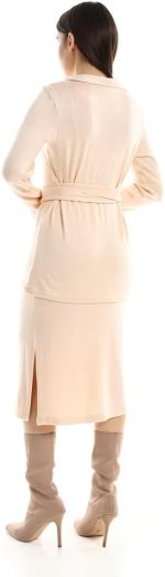 ⁦طقم جيبة مفتوحة للنساء بفتحات جانبية مع توب دائري سادة من جميلة⁩ - الصورة ⁦3⁩