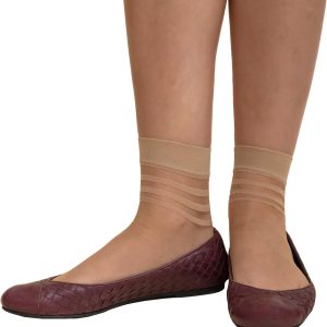 ⁦Charmaine Women Ankle-High Ultra Sheer Socks With Striped Cuffs⁩ - الصورة ⁦5⁩