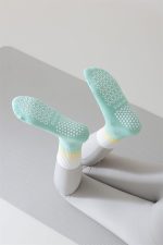 ⁦Pilates Grip Non-Slip Socks for Yoga, Barre, Hospital & Elderly, Men & Women,Yoga Socks,Running Socks,⁩ - الصورة ⁦2⁩