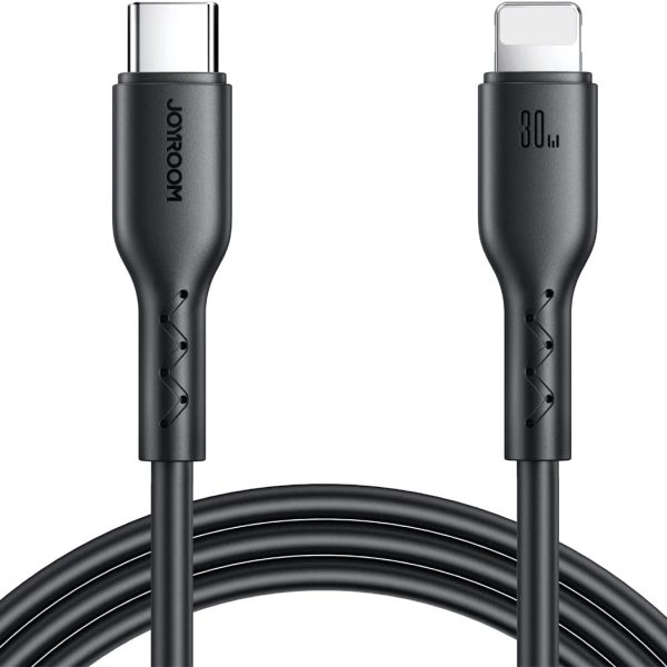 كابل بتقنية الشحن السريع SA26 - CL3 من سلسلة الفائق السرعة مزود بموصل نوع C إلى وصلات لايتنينج من جوي روم ، بقوة شحن تصل 30 وات بطول متر واحد - لون أسود