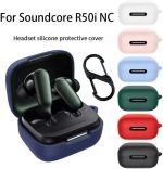 ⁦جراب حماية متوافق مع سماعات انكر ساوند كور R50i NC وانكر P30i من فكرة، سيليكون ناعم مقاوم للصدمات حلقة تعليق ومصباح ليد أمامي مرئي، لون أسود⁩ - الصورة ⁦2⁩