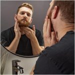 ⁦King C. Gillette Men’s Beard Oil with Plant Based Argan, Joijoba Avocado, Macadamia Seed and Almond Oils, 30 ml⁩ - الصورة ⁦8⁩