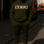2 Piece Winter Comfortable Hooded Long Sleeve Sweatsuit Pants High Performance Fashion