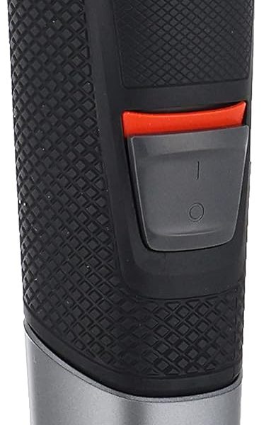 Philips MG5720 Multigroom 9-in-1, Face, Hair and Body 9 tools, DualCut technology, Up to 80 min runtime, Waterproof - International Warranty