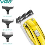 ⁦VGR V-956 Professional Rechargeable cordless Hair Trimmer with LED Display, Stainless steel Blades, USB Charging cable, 3 Guide Combs for men Runtime: 100 mins, 500 mAh Li-ion Battery, Gold⁩ - الصورة ⁦6⁩