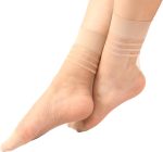 ⁦Charmaine Women Ankle-High Ultra Sheer Socks With Striped Cuffs⁩ - الصورة ⁦2⁩
