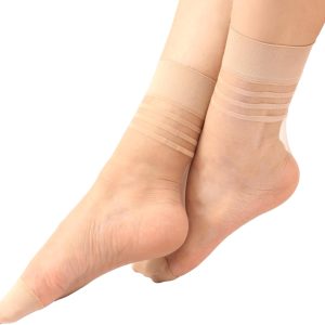 ⁦Charmaine Women Ankle-High Ultra Sheer Socks With Striped Cuffs⁩ - الصورة ⁦2⁩