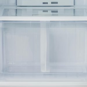 ⁦Sharp SJ-48C(BK) No Frost Refrigerator with 2 Doors, 396 Liters, Black⁩ - الصورة ⁦9⁩