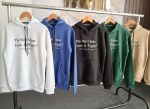 ⁦Men's The Best Ideas Come At Night Cotton Hoodie With Side Pockets And Hoodie - Comfortable Fashion Sweatshirt⁩ - الصورة ⁦2⁩