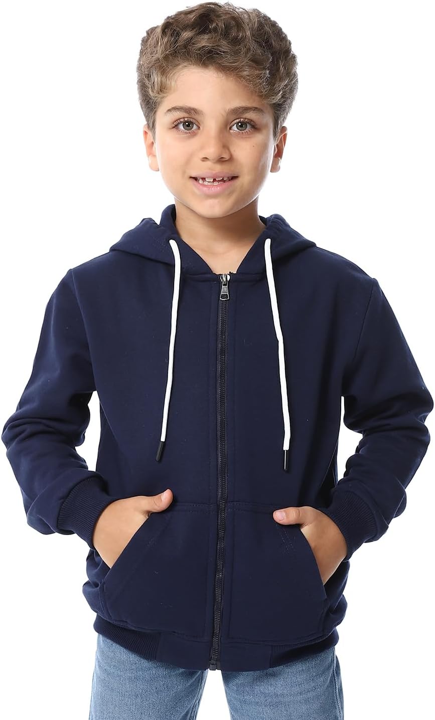 61xCXUKb0XL._AC_SL1500_.jpg سويت شيرت سادة بغطاء للرأس وأكمام طويلة وجيوب جانبية للأولاد من اندورا