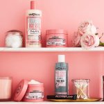⁦Soap & Glory Face Soap and Clarity 3-In-1 Daily Detox Vitamin C Facial Wash, 350 ml⁩ - الصورة ⁦2⁩