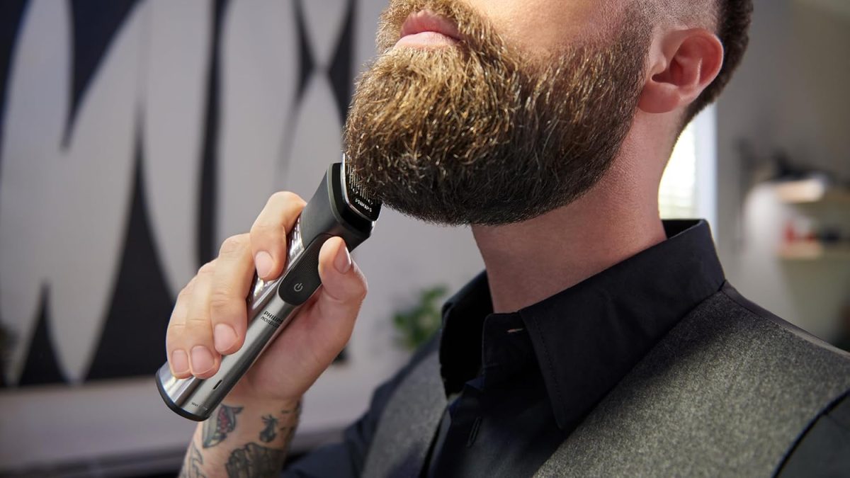 ⁦Norelco Multigroom Series 9000-21 piece Men's Grooming Kit for beard, body, face, nose, ear hair trimmer w/premium storage case, MG9510/60⁩ - الصورة ⁦16⁩