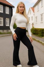 ⁦Women's High Waist Flare Leg Sport Leggings, Athletic Yoga Pants, Multiple Colors, Various Sizes⁩ - الصورة ⁦3⁩