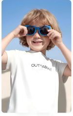 ⁦Sunglasses - Trendy Fashion Eyewear for Boys and Girls, Perfect for Summer Outings and Outdoor Activities, Stylish and Comfortable for All-Day Wear.⁩ - الصورة ⁦8⁩