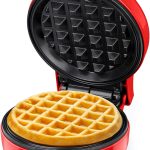 SNAILAR Mini Waffle Maker Belgian Waffle Maker Small Classic Waffle Maker for Children's Birthdays, Family Parties, Easter or Christmas, Cute and Compact Design, 350 Watts, Red