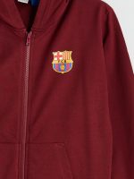 ⁦LC WAIKIKI Boys Hooded Barcelona Printed Tracksuit Set⁩ - الصورة ⁦6⁩