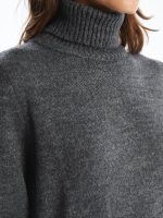 ⁦LC WAIKIKI Women Turtleneck Plain Long Sleeve Oversize Knitwear Dress⁩ - الصورة ⁦7⁩