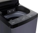 ⁦غسالة تحميل علوي بسعة 9 كجم AW-J900DUPEG(MK) من توشيبا، تقنية ذا جريت ويفز، تصميم صديق للبيئة، خاصية اي كلين، مزودة بغطاء إغلاق ناعم⁩ - الصورة ⁦3⁩