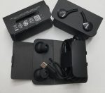 ⁦سماعات اذن ستيريو سلكية بمنفذ USB-C لسامسونج جالكسي نوت 10/نوت 10 بلس واس 10 واس 9 واس 10 اي مع ميكروفون مدمج وتحكم في مستوى الصوت من النوع سي بدون استخدام اليدين (اسود ايه كيه)⁩ - الصورة ⁦3⁩