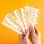 ⁦مجموعة أمشاط من فيتيلي، مجموعة متعددة الاستخدامات لتصفيف شعر مرتب (لون عشوائي)، مجموعة مكونة من 8 قطع⁩ - الصورة ⁦5⁩