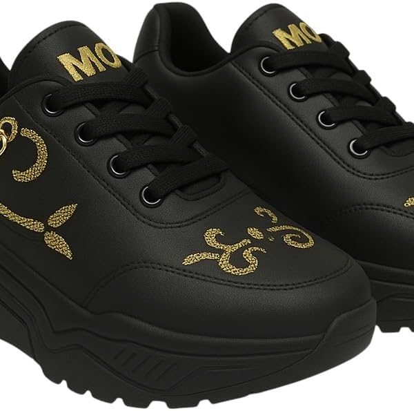 جزمة سنيكرز نسائية – كاجوال عصرية بتطريز ذهبي وسلسلة جانبية – حذاء رياضي موضة للستايل اليومي للبنات والنساء من رومبا