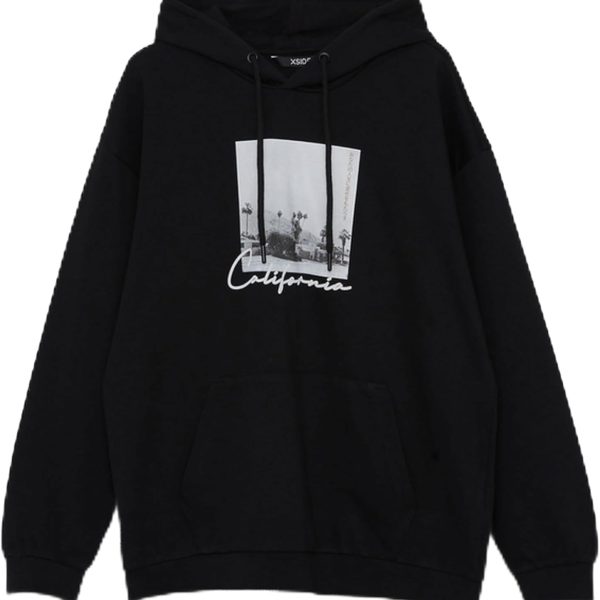 سويت شيرت بغطاء للرأس وأكمام طويلة مع طبعة للرجال من ال سي وايكيكي