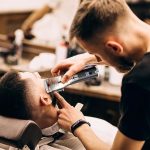 ⁦ماكينة حلاقة احترافية دقيقة لقص الشعر مع شفرة من الفولاذ المقاوم للصدأ، ماكينة سلكية/لاسلكية مزودة بشاشة LCD ومناسبة لتصفيف وقص الشعر، SK-LF-9979⁩ - الصورة ⁦7⁩