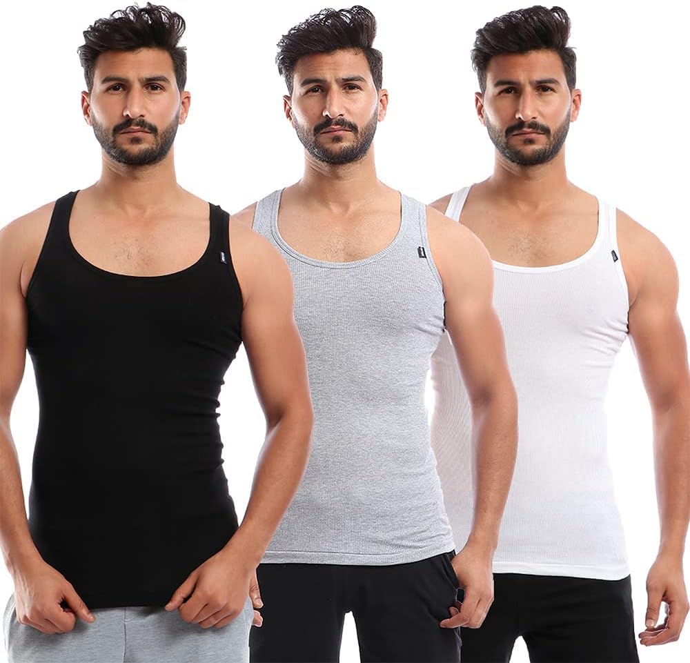 611gF01sHzL._AC_SL1000_.jpg طقم فانلات داخلية قطن للرجال - 3 قطع، متعدد الالوان