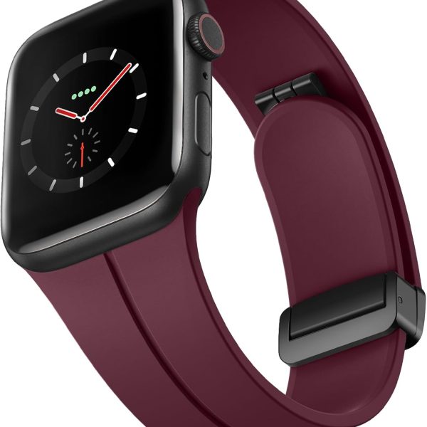 سوار من السيليكون مغناطيسي للرجال والنساء سيميكا، متوافق مع ساعة آبل 44 و45 و49 و42 ملم، بديل بإغلاق لساعة الترا/ اي ووتش سيريز 8 و7 و6 و5 و4 و3 و2 و1 وSE