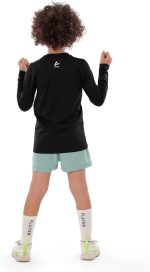 ⁦تيشيرت تنس اسود باكمام طويلة للاولاد - بلوزة رياضية⁩ - الصورة ⁦4⁩