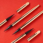 ⁦قلم تحديد عيون سائل ديناميكي يدوم طويلا من ام ان مينو، اسود، 0.4 غرام، E4132⁩ - الصورة ⁦5⁩