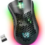 ماوس ألعاب KM-1، ماوس لاسلكي للألعاب بمنفذ USB مع هيكل شكل خلية النحل و6 أزرار مبرمجة، 3 نقاط لكل بوصة قابلة للتعديل، ماوس ضوئي RGB مريح للكمبيوتر وماك واللاب توب من ولف لو اس