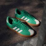 ⁦حذاء رياضي في ال كورت 3.0 للرجال من اديداس⁩ - الصورة ⁦2⁩