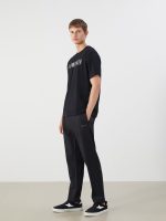 ⁦LC واكيكي بنطلون رياضي بقصة عادية للرجال⁩ - الصورة ⁦2⁩