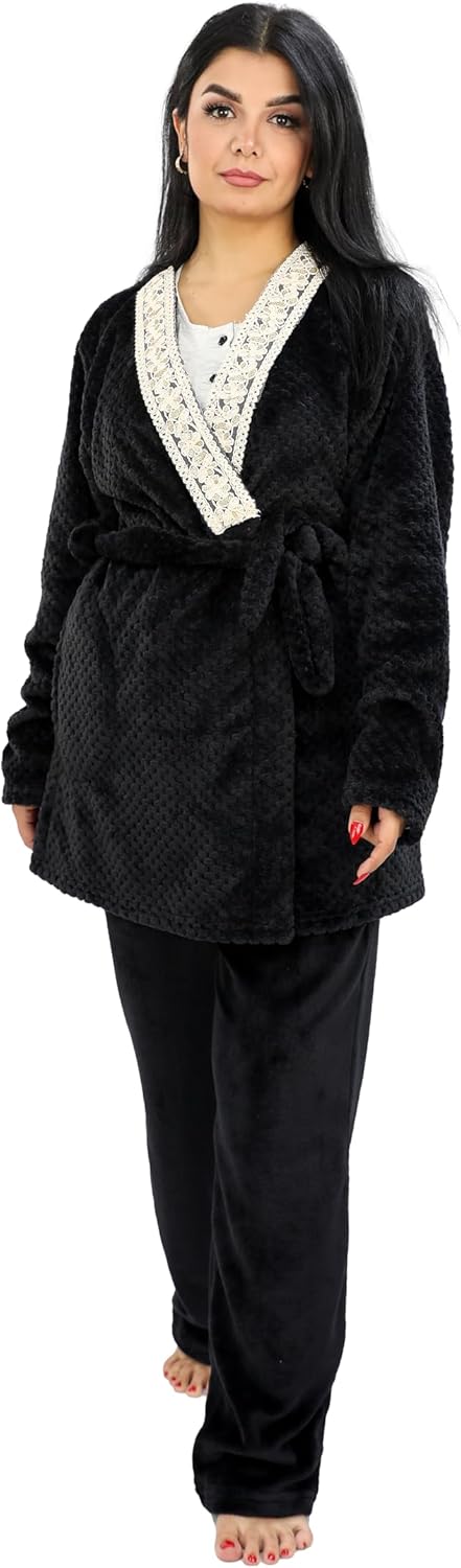 طقم بيجامة شتوي حريمي فاخرة من دعدوش - بيجاما نسائية فرو من 3قطع لمزيد من الدفء والاناقة