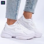 ⁦حذاء Stellar Shoe الرياضي الحريمي من الفئة الفاخرة – مزيج من الأناقة والفخامة والراحة المطلقة بخامات متينة وخفيفة الوزن مع تهوية متطورة⁩ - الصورة ⁦4⁩