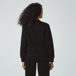 ⁦جين سويت شيرت - رقبة دائرية ضيقة من القطن والصوف الثقيل | ضروري يومي بسيط لراحة عصرية⁩ - الصورة ⁦4⁩