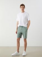 ⁦LC واكيكي تيشيرت برقبة دائرية ضيقة واكمام قصيرة للرجال⁩ - الصورة ⁦2⁩