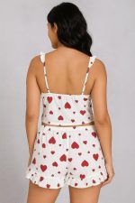 ⁦لانجرى بيجاما ترندى حريمي قطعتين ابيض بقلوب احمر – توب + شورت هوت من كيان للتجاره للتوزيع كود 776⁩ - الصورة ⁦2⁩