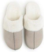 ⁦شبشب كلوج فرو للنساء من تي جي اس⁩ - الصورة ⁦4⁩