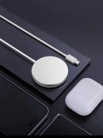 ⁦شاحن لاسلكي مغناطيسي متوافق مع آيفون X، Xs، Xr و11 و12 و13 و14 و15 وايربودز برو وايربودز (شبكة الجيل الثاني) وموبايلات الشحن اللاسلكي الأخرى من ذا كوبيديا⁩ - الصورة ⁦7⁩