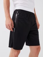 ⁦LC واكيكي شورت رياضي بقصة قياسية للرجال⁩ - الصورة ⁦6⁩