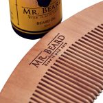 مجموعة منتجات الحلاقة للعناية الأساسية باللحية برائحة تروبيكانا من مستر بيرد