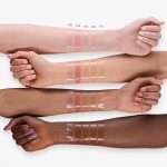 ⁦ملمع شفاه لامع نيو جوسي بومب من اسينس رقم 102 بنكهة البطيخ بينك ومنعش نباتي وخال الكحول 10 مل⁩ - الصورة ⁦8⁩