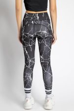 ⁦بنطلون رياضي منقوش من بوشاما⁩ - الصورة ⁦4⁩